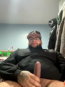 Snapshot of Daddyhonk chatting on December 2025 02:20:02 AM Daddyhonk online show from December 2025 02:20:02 AM