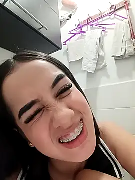 Snapshot of VirginPussyAnita18 chatting on November 2025 07:43:01 PM VirginPussyAnita18 online show from November 2025 07:43:01 PM