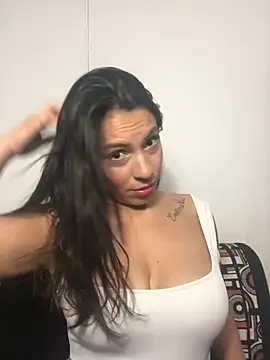 Snapshot of Vianca_Costt chatting on May 2026 04:06:01 AM Vianca Costt online show from May 2026 04:06:01 AM