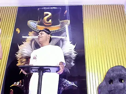 Tommy bigcock19 online show from November 2025 12:19:02 PM