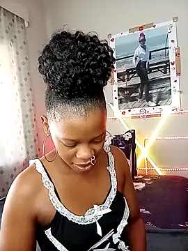 Eve Scarlet online show from March 2026 12:46:01 PM