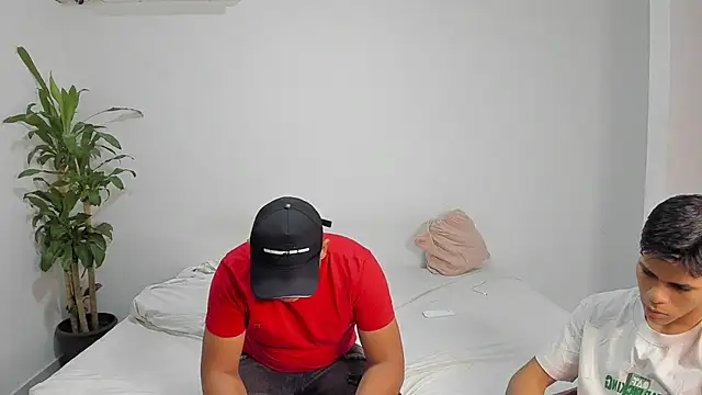 shark boy28 online show from November 2025 04:40:02 PM