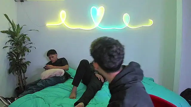 shark boy28 online show from November 2025 04:27:01 AM