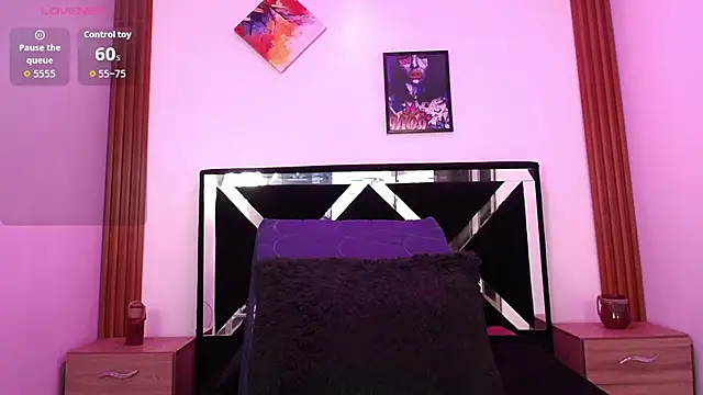 Snapshot of SCARLETT_INK_ chatting on November 2025 06:07:01 PM SCARLETT INK online show from November 2025 06:07:01 PM