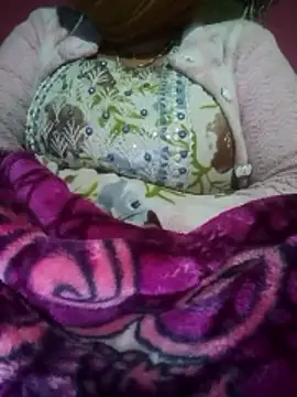 Snapshot of aaruna_hot83 chatting on January 2026 10:56:02 PM aaruna hot83 online show from January 2026 10:56:02 PM