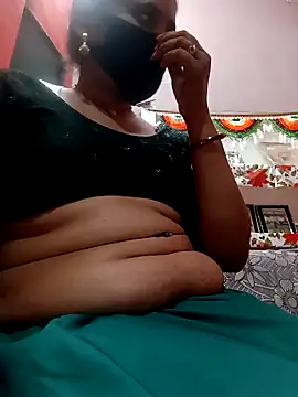 Snapshot of Karina_jann chatting on March 2026 04:35:02 PM Karina jann online show from March 2026 04:35:02 PM