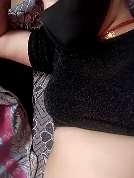 Snapshot of Karina_jann chatting on March 2026 04:18:02 PM Karina jann online show from March 2026 04:18:02 PM