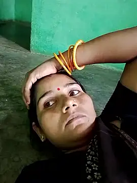 Snapshot of Seema_ji12 chatting on June 2026 07:25:02 AM Seema ji12 online show from June 2026 07:25:02 AM