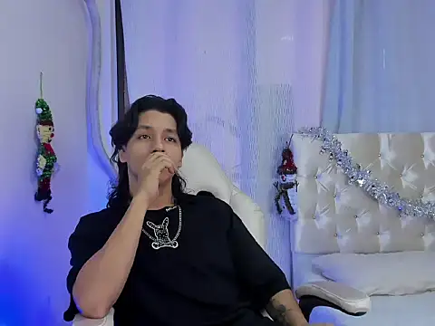 trevor belmontt online show from November 2025 09:49:02 PM