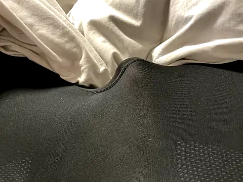 Snapshot of night8082 chatting on November 2025 10:07:01 AM night8082 online show from November 2025 10:07:01 AM