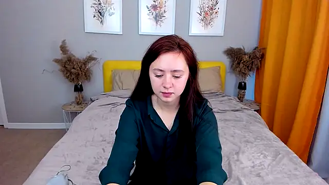 Snapshot of ReginaLorey chatting on November 2025 08:03:02 AM ReginaLorey online show from November 2025 08:03:02 AM