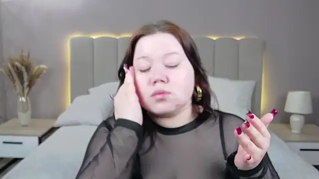 EvaNova  online show from March 2026 05:31:02 AM