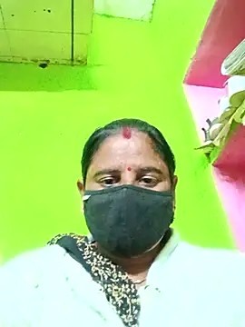 Snapshot of Quin_love143 chatting on November 2025 01:54:02 PM Quin love143 online show from November 2025 01:54:02 PM