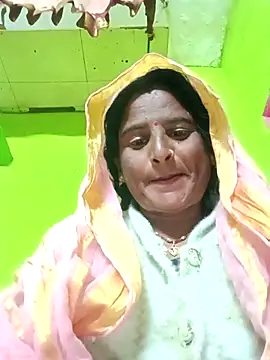 Snapshot of Quin_love143 chatting on November 2025 11:05:01 PM Quin love143 online show from November 2025 11:05:01 PM