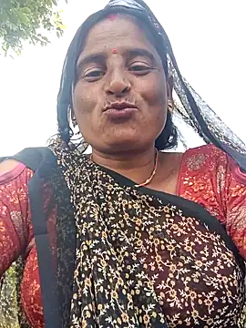 Snapshot of Quin_love143 chatting on November 2025 04:55:02 AM Quin love143 online show from November 2025 04:55:02 AM