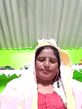 Snapshot of Quin_love143 chatting on November 2025 11:28:01 PM Quin love143 online show from November 2025 11:28:01 PM