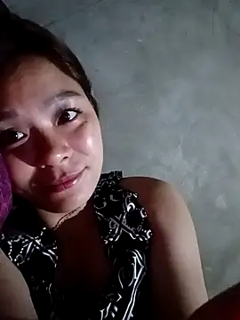 Lyla john online show from February 2026 02:10:01 AM