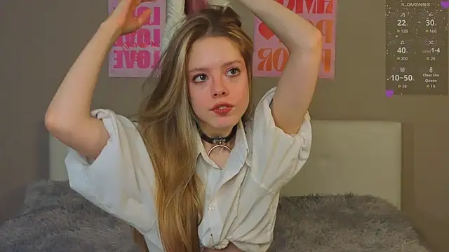 TiffinyMergist online show from January 2026 06:44:01 PM