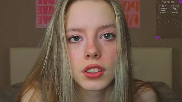 TiffinyMergist online show from January 2026 05:48:02 PM