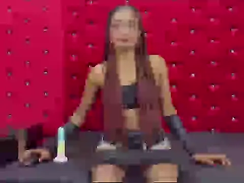 Snapshot of YurisaArisa chatting on November 2025 11:32:02 AM YurisaArisa online show from November 2025 11:32:02 AM