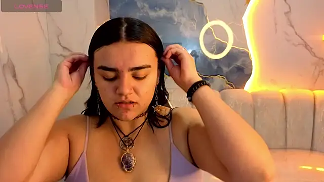 Vany Lu Tx online show from November 2025 12:49:02 PM