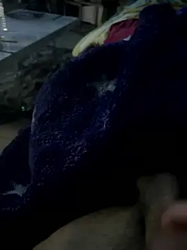 Snapshot of groschibre40100 chatting on January 2026 10:46:02 PM groschibre40100 online show from January 2026 10:46:02 PM