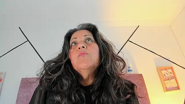 Snapshot of Victoriaa_Anderson chatting on January 2026 08:47:02 PM Victoriaa Anderson online show from January 2026 08:47:02 PM