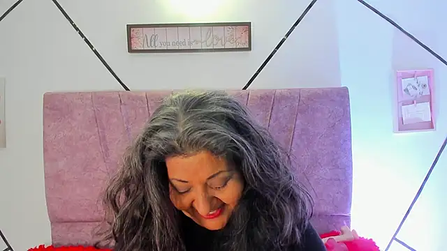 Victoriaa Anderson online show from January 2026 01:26:01 PM