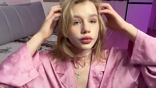 MiroslavaFairy online show from November 2025 12:53:01 PM