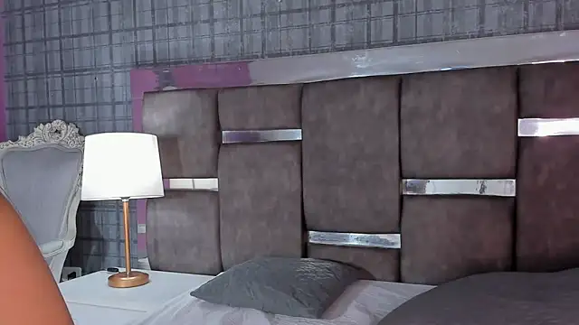 Snapshot of MiiaBlazee chatting on November 2025 01:22:02 PM MiiaBlazee online show from November 2025 01:22:02 PM