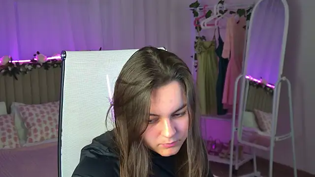 FrancescaCavaliere online show from July 2026 03:49:01 PM