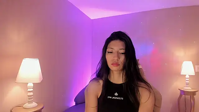 Snapshot of DulceDarling chatting on November 2025 12:45:02 PM DulceDarling online show from November 2025 12:45:02 PM