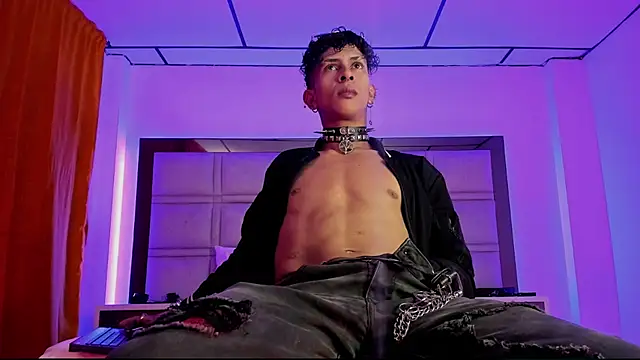 Maximo king25 online show from November 2025 03:18:02 AM