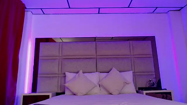 Maximo king25 online show from December 2025 05:23:01 AM