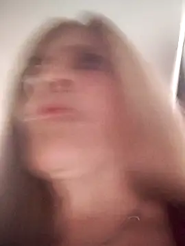 karlaanqui1 online show from January 2026 08:18:02 PM