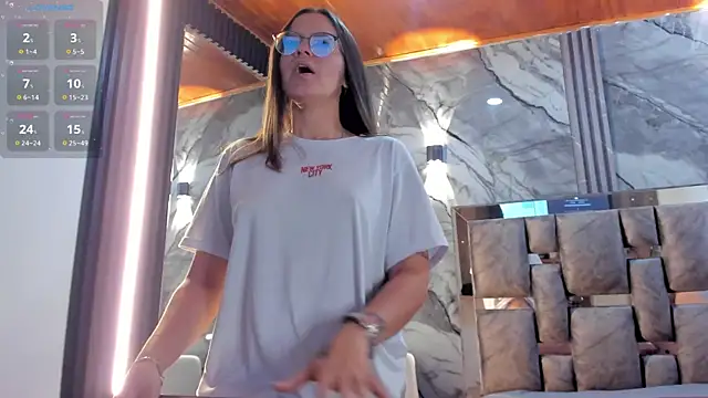 Snapshot of Samy_and_Allison chatting on November 2025 07:35:01 PM Samy and Allison online show from November 2025 07:35:01 PM