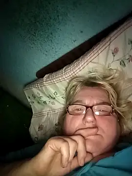 MilaTamila456 online show from December 2025 03:01:01 AM