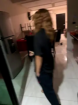 Snapshot of latinahorny11 chatting on November 2025 03:28:01 AM latinahorny11 online show from November 2025 03:28:01 AM