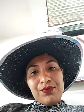 Uvit online show from January 2026 05:40:01 PM