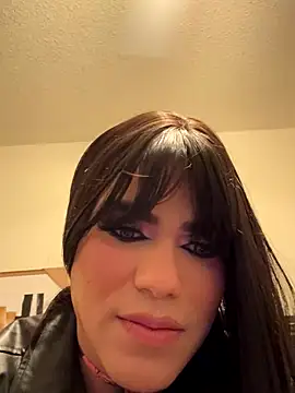 rikiisaac5 online show from November 2025 01:48:02 AM