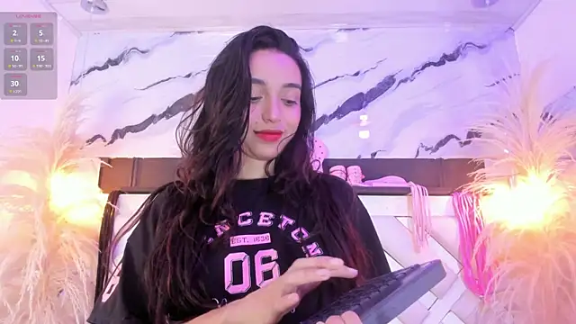  Ashley 777 online show from March 2026 01:33:01 PM