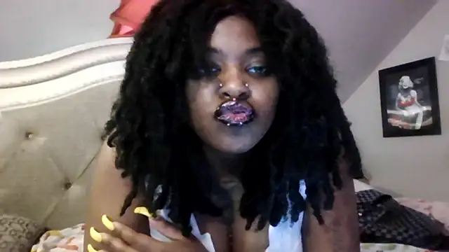 Snapshot of Dusaa_ chatting on November 2025 08:51:01 PM Dusaa online show from November 2025 08:51:01 PM