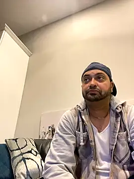 juicythickclit69 online show from November 2025 03:53:02 AM