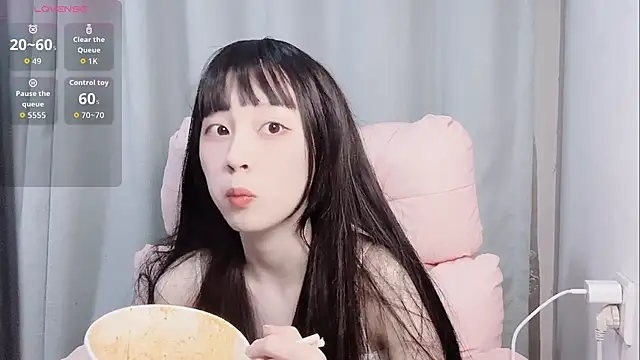 Snapshot of lris-Beauty chatting on November 2025 09:10:02 AM lris-Beauty online show from November 2025 09:10:02 AM