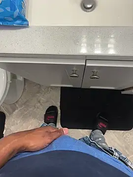 Snapshot of Mr_Sirthedom chatting on November 2025 09:10:01 AM Mr Sirthedom online show from November 2025 09:10:01 AM