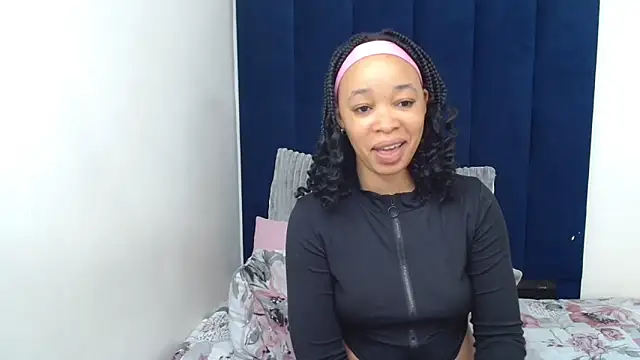 Snapshot of Nisha_102 chatting on November 2025 11:07:02 PM Nisha 102 online show from November 2025 11:07:02 PM