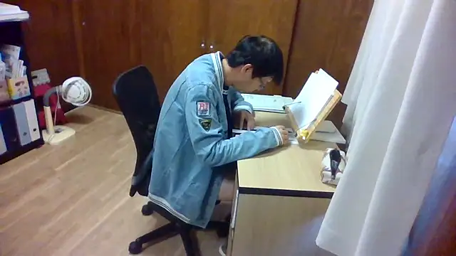 mostlerman online show from November 2025 05:34:01 AM