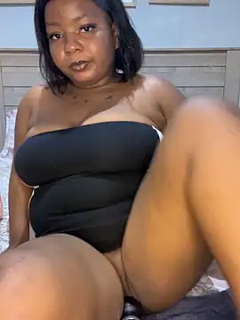 Snapshot of Exxoticaa chatting on November 2025 09:26:02 PM Exxoticaa online show from November 2025 09:26:02 PM