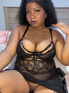 Snapshot of Exxoticaa chatting on November 2025 08:52:01 PM Exxoticaa online show from November 2025 08:52:01 PM