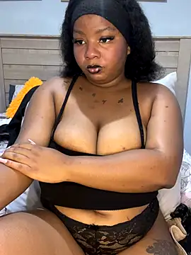 Snapshot of Exxoticaa chatting on November 2025 09:03:02 PM Exxoticaa online show from November 2025 09:03:02 PM